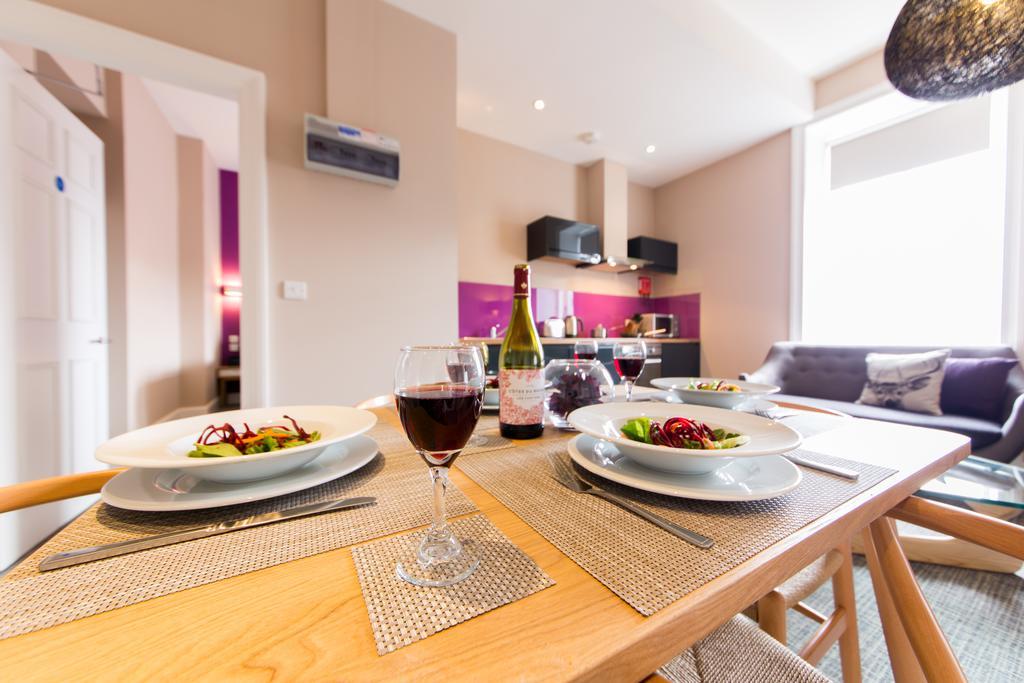 The Spires Serviced Apartments Эдинбург Номер фото
